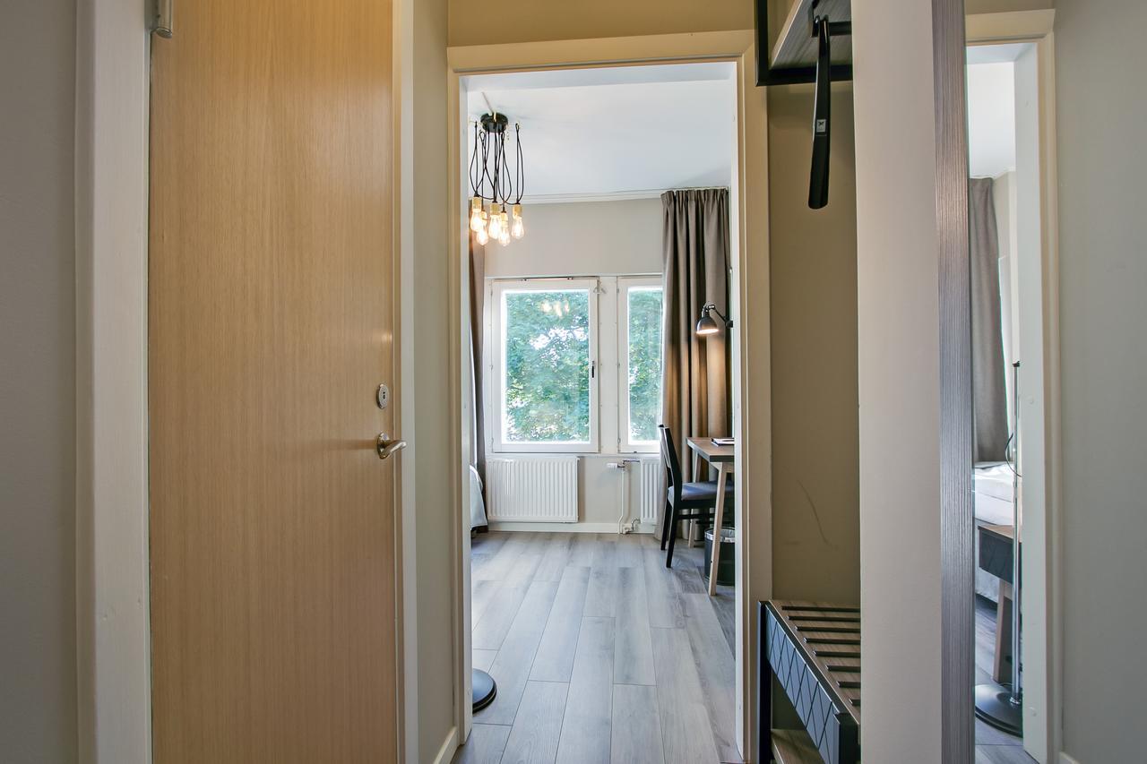First Hotel Brommaplan Stockholm Bagian luar foto