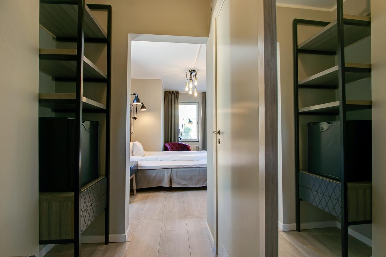 First Hotel Brommaplan Stockholm Bagian luar foto