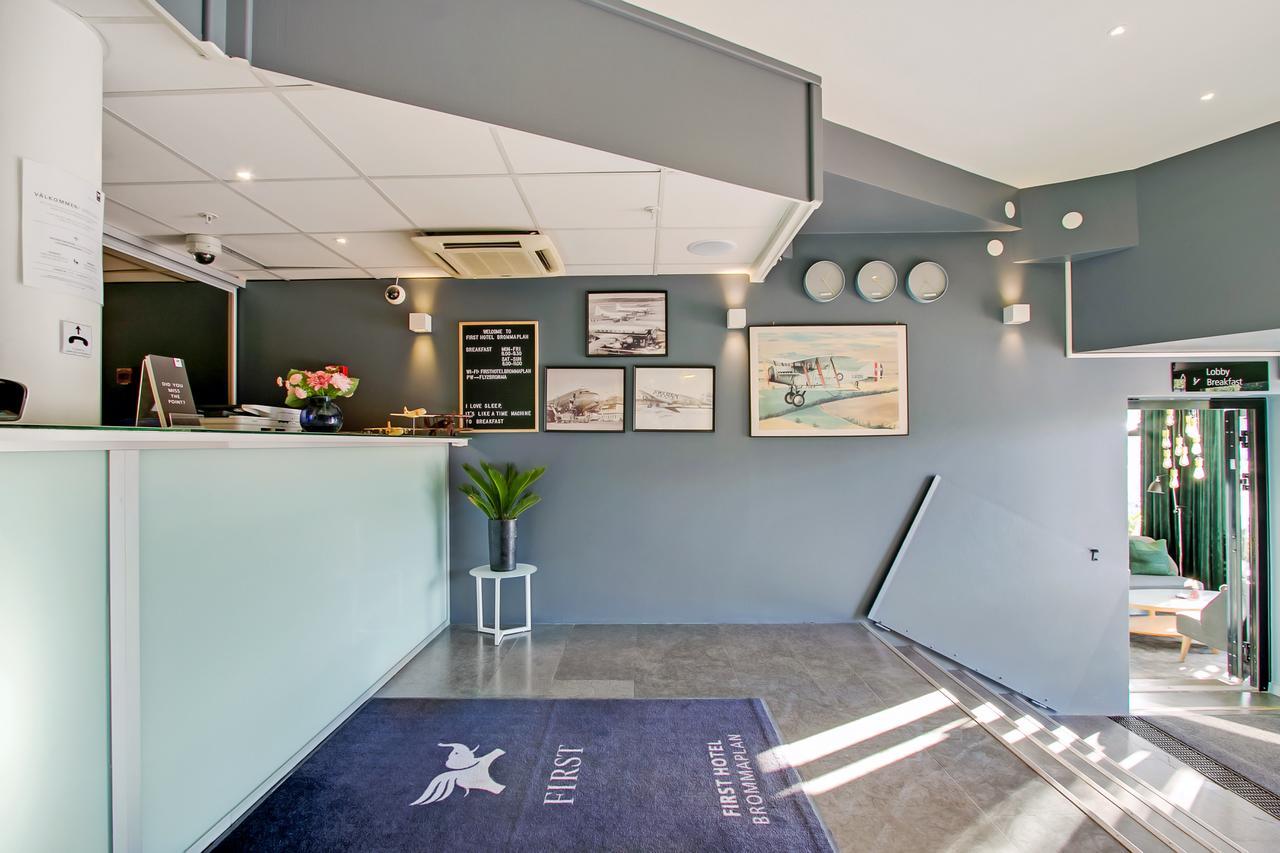 First Hotel Brommaplan Stockholm Bagian luar foto