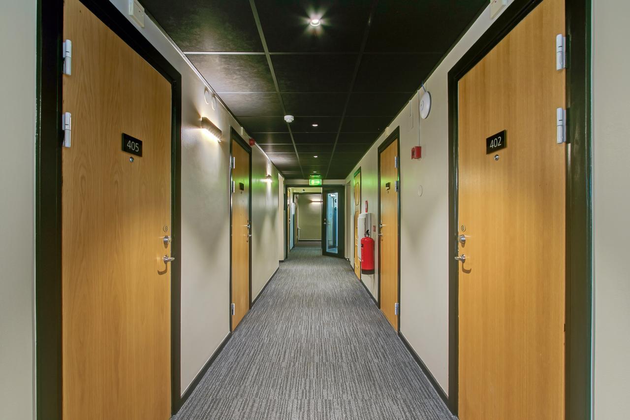 First Hotel Brommaplan Stockholm Bagian luar foto