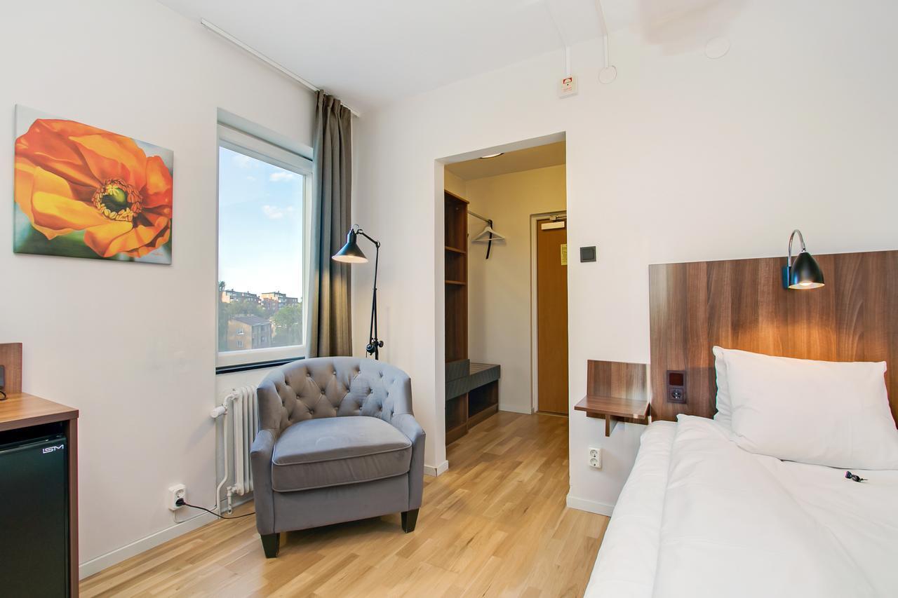 First Hotel Brommaplan Stockholm Ruang foto