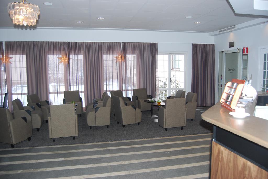 First Hotel Brommaplan Stockholm Bagian luar foto